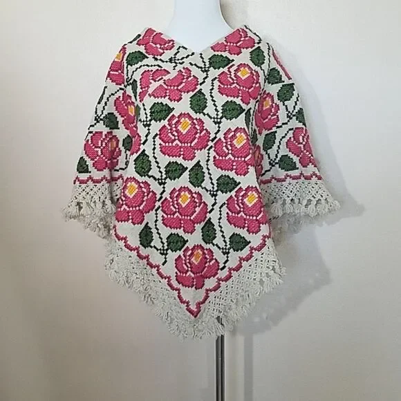 Mexican handwoven wool floral poncho - Picture 1 of 5